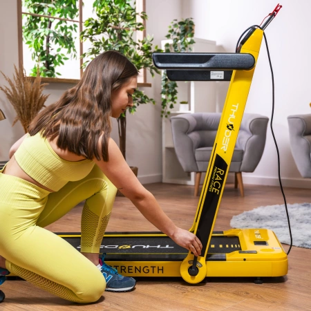 Cinta de correr eléctrica THUNDER RACE-GOLD